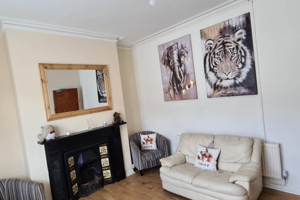 Swansea City Centre Townhouse Екстериор снимка