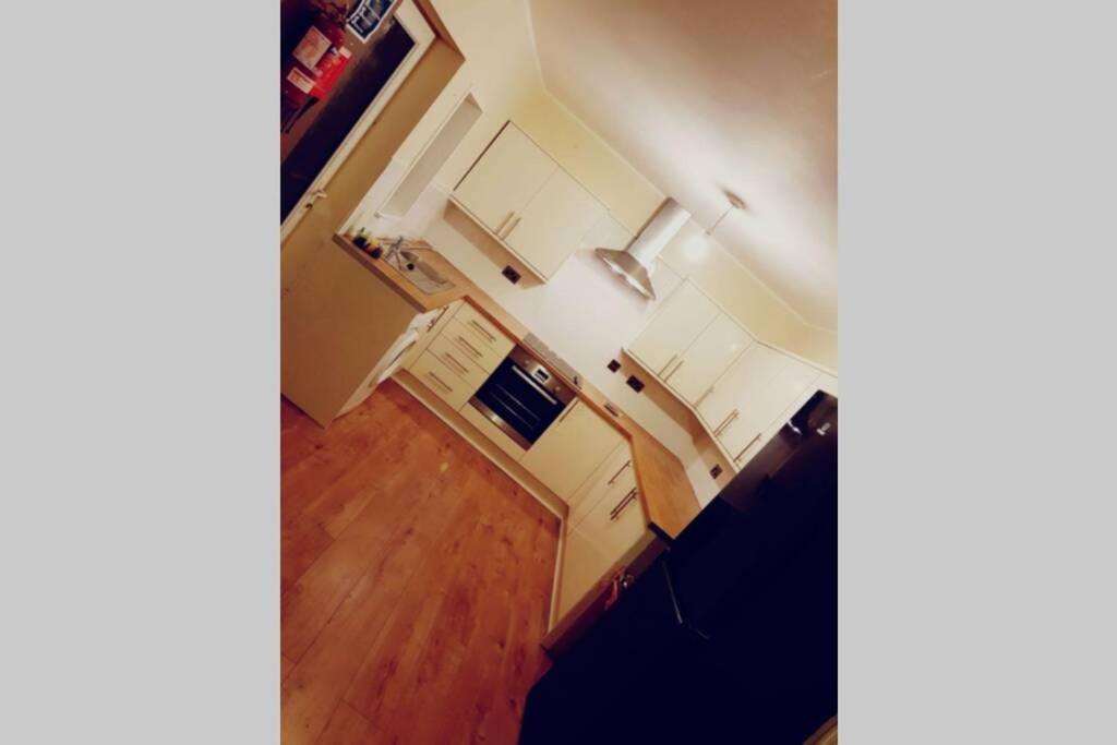 Swansea City Centre Townhouse Екстериор снимка